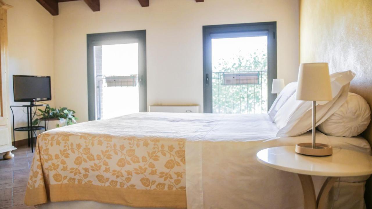 Quattrocolli B&B Quattro Castella Kültér fotó